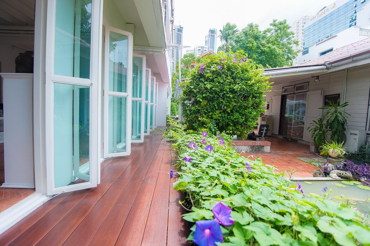 Vimala Suites Bangkok Exterior photo
